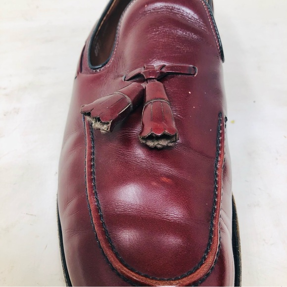 Allen Edmonds Saratoga Burgundy Leather Tasseled Loafers main image 7